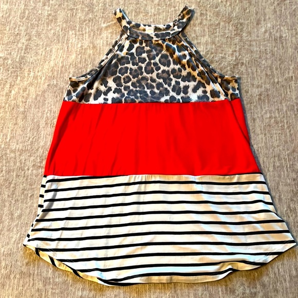 CY Fashion Tops - Women’s CY Fashion Tank Size Small